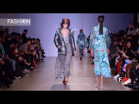 LEONARD Women's Fall 2020 Paris - Fashion Channel