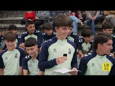 Actividad intergeneracional con el Cadete Fundación, familiares y Germán Dévora | UD Las Palmas