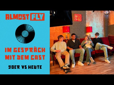 Almost Fly | 90er vs Heute mit dem Cast | Warner TV Serie