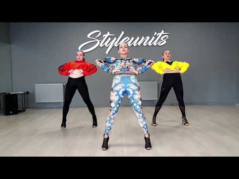 Leikeli47 - Post that STYLEUNITS | #highheelsslovakia