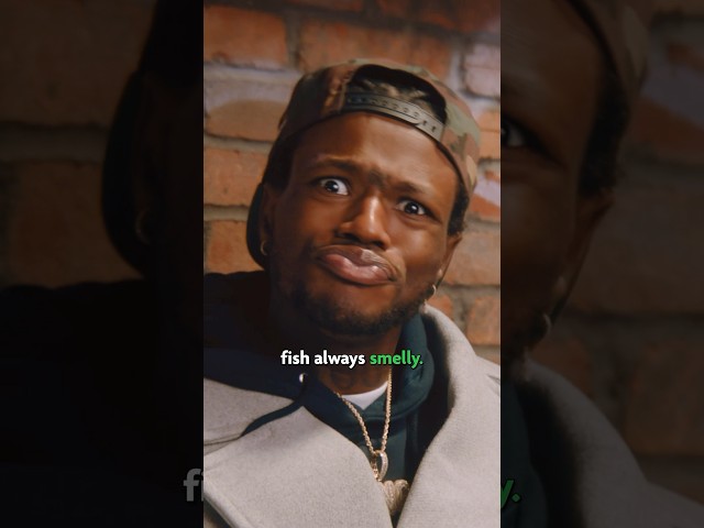 It’s that time of year❗️🎄 Make sure U get into the spirit by watching “Fuhgeddabout Christmas”🤌🏼