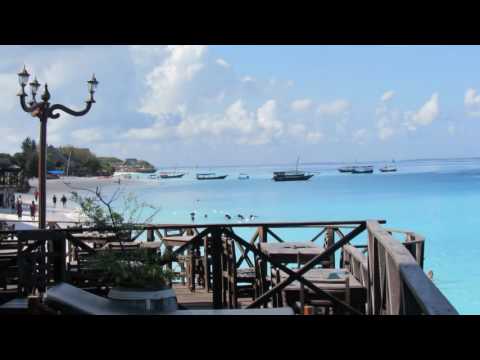 Занзибар, Langi Langi, пляж утром