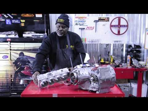 Hayabusa Engine Rebuild Part 3 - Installing pistons and head