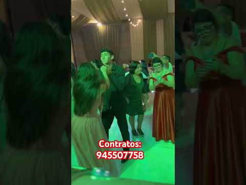 Flor pileña. 🌹 LA GRAN EXPRESIÓN DE SIHUAS en acción. 💪🏻🪘🎷🎺 #bandatradicional #ancash #show