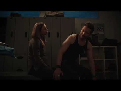 Nic and Conrad kissing scene - The Resident season 4 episode 11