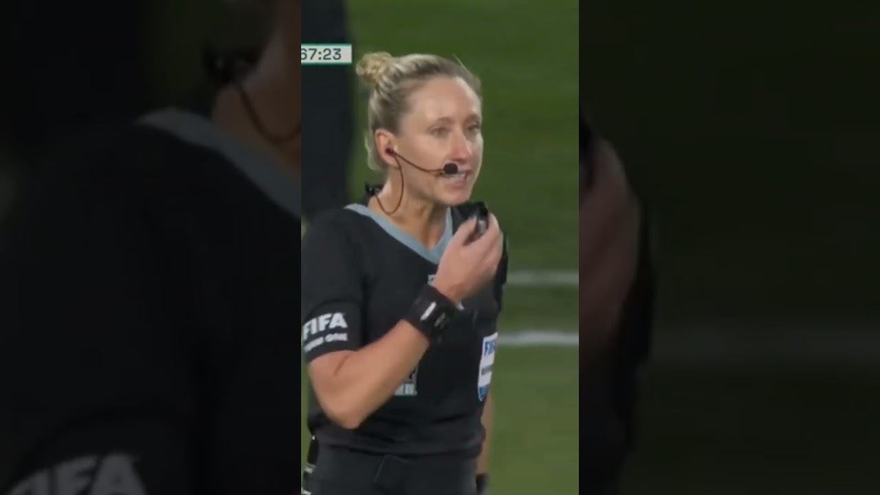 First Time on History 🤔 Referee Speaks Microphone in Women World Cup Final! #worldcup #soccer #fifa
