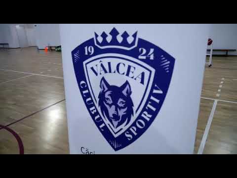 Presedintele CJ Vâlcea - la antrenamentul tinerilor baschetbaliști înscriși în cadrul CS Vâlcea 1924