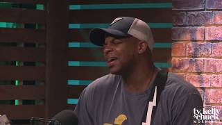 Jimmie Allen Performs &quot;Best Shot&quot; Acoustic LIVE - Ty, Kelly &amp; Chuck