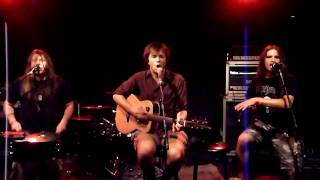 Mononc Serge & Anonymus (Acoustic) - Maman Dion/Tout Le Monde Se Criss (Live In Montreal)