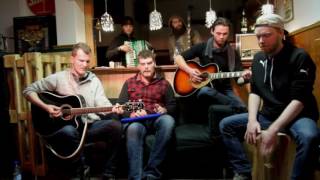 Fisherman&#39;s Wife - Who Do I Love (Unplugged-Session)