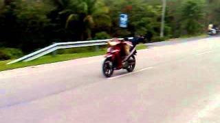 Download lagu Honda C70 vs y125zr jerteh mp3