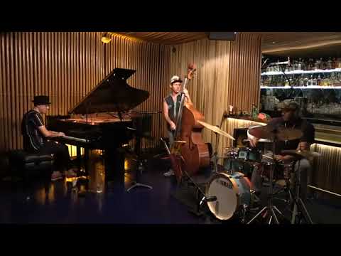 Beyoncé "Partition" - Sam Barsh Trio Live