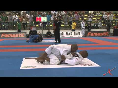 ABU DHABI PRO GRAMADO - Daniel Santiago x Hugo Azevedo by X-COMBAT