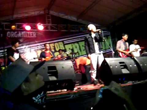 natural mystic - africa unite live at indonesia for freedom