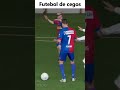 Cego jogando bola, chorei de rir#shorts