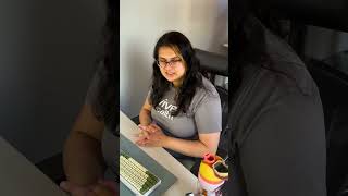 Download lagu Hands cramping from all that typing? There's a Vive product for that...#handpain #jointpainrelief mp3