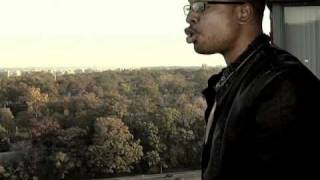 Kenny Wesley - Cloudin' Up My View [Official Video]