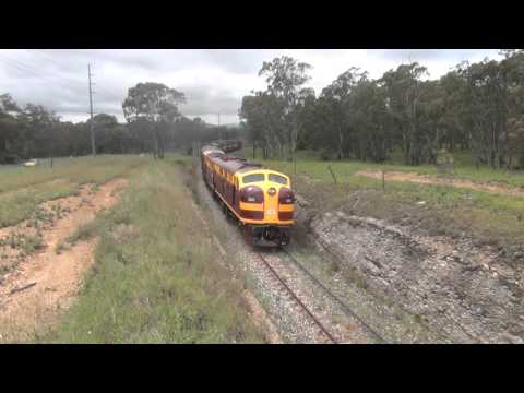 42101,4401,4501 hauls 5L04 out of Kandos