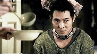 Trattato Come Un Cane Fin Da Piccolo, Toglie Finalmente Il Collare E Punisce Il Suo Padrone