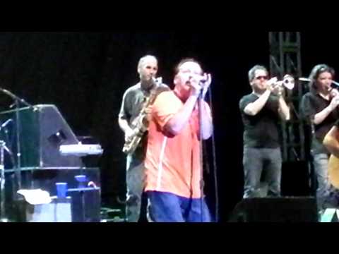 Southside Johnny with Joe Grushecky I Don't Want To Go Home