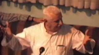 Çantacı Necmi ilgen Abi-Herşey Engüzel Surette Yaratılmıştır - www.RisaleForum.com