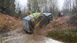 preview picture of video 'Kurzemes Rudens 2013 :: Opel Monterey šovs'