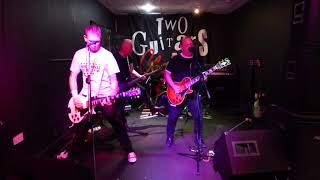 Two Guitars Clash (UK) New Rose