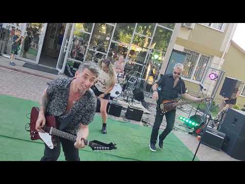 600V~66A Live in Avangard