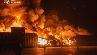 Un ataque con dron provoca gran incendio en Sumy, al noreste de Ucrania