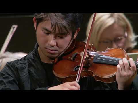 Fumiaki Miura: Shostakovich Violin Concerto No 1 - Santtu-Matias Rouvali,  GothenburgSO