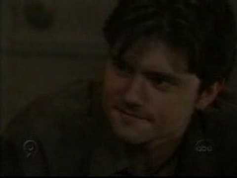 GH 07.04.02b - Liz wants details; Liz and Zander kiss