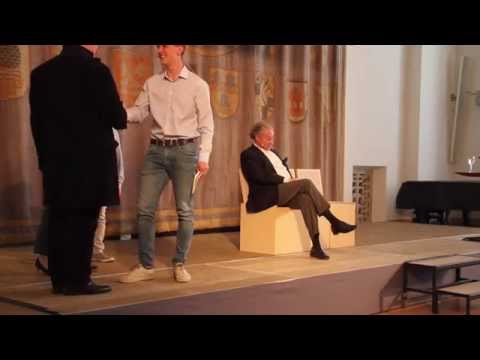 Vom zerstörten Miteinander zu gelebter Vielfalt - Szenische Darstellung