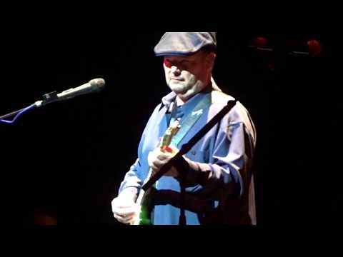 Sailing ~ Christopher Cross, Todd Rundgren,  Mickey Dolenz, Jason Scheff, Joey Molland