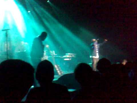 (01/10) Afrob - Freestyle im Kampnagel/Hamburg am 5.12.09