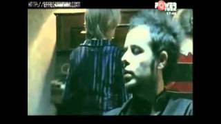 Emre Aydın Falling Down