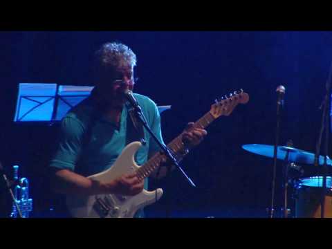 Obvezna smer - Čez praznike spet bom doma ( v živo @Cankarjev Dom na Vrhniki, 8.4.2016. )