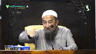 Apakah Hukum Makmum Mendahului Imam? - Ustaz Azhar Idrus