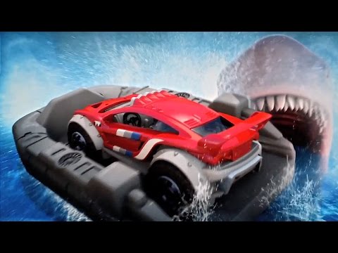 Matchbox  Marine Rescue Shark Ship