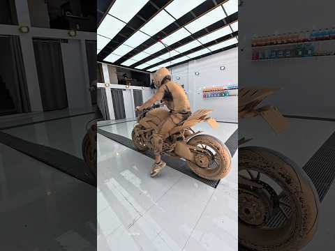 This boy washed his garbage bike .#shortvideo