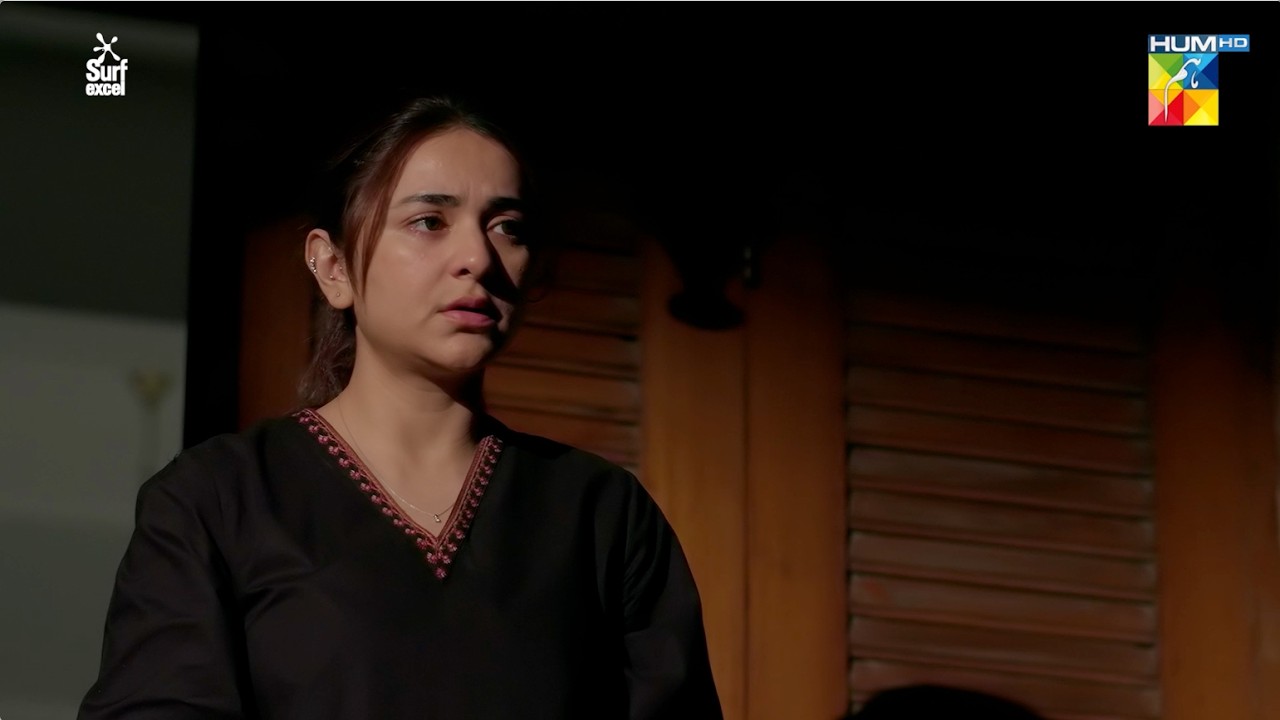 Waqt Ne Aesi Thokar Mari Hai Ke...! Dekh Zara Pyar Se - HUM TV