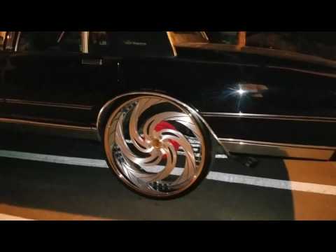 89 Chevrolet caprice classic Brougham LS on 28" Amani forged 2 piece w twin roofs!