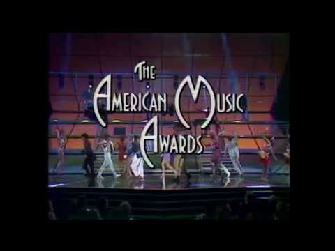 Hall and Oats Win Pop Group - AMA 1984