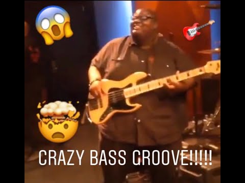 Bass player does crazy groove!!!! | City of Refuge Band | Sunday Morning Grooves | B Dub On Bass