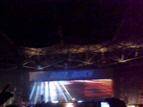 DJ CHUCKIE @ DIRTY DUTCH 2008 MOOMBAH