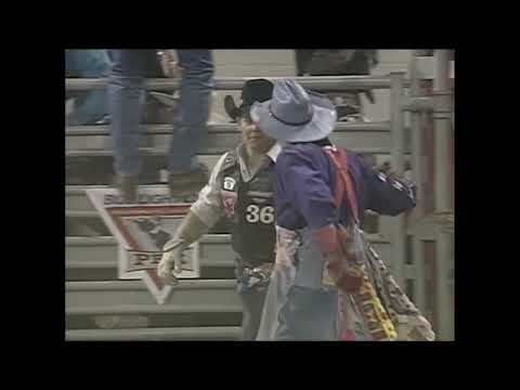 Michael Gaffney vs Phantazam - 99 PBR Billings (89 pts)