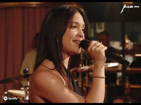 PULSE Arts présente HolyBrune