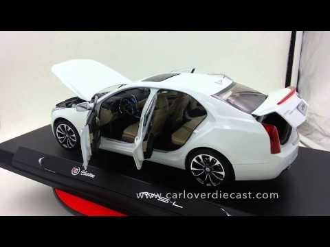 Cadillac ATS Sedan Scale 1/18 By Original Cadillac Dealer Edition  －White