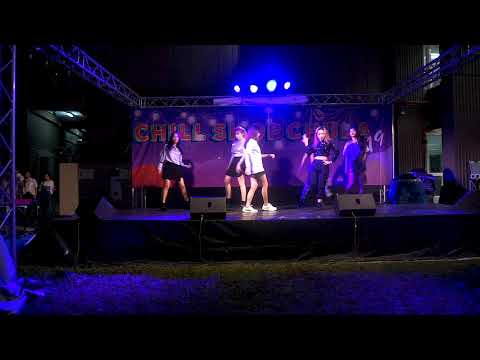 EVERGLOW "bon bon chocolat" | COVER DANCE by ARTSTING (raining ver.)