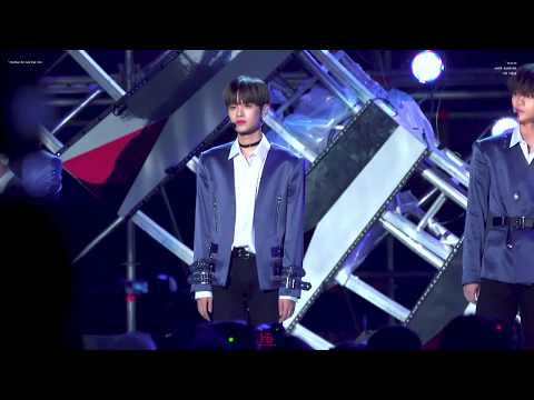 18.10.14 슈퍼콘서트 이대휘[LeeDaeHwi] 너의 이름을 1절 직캠[4K]