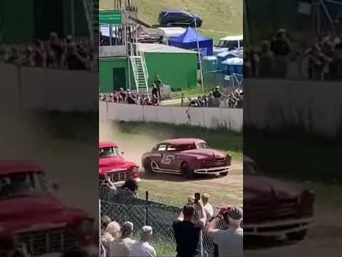 Thumbnail for Chevy Apache vs Fabulous Hudson Hornet Dirt Track Rennwagen | Rust‘n‘Dust Jalopy 2022